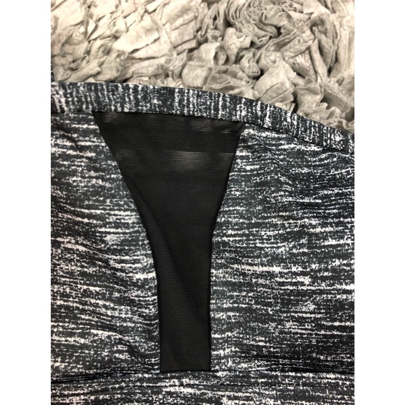 NWT Victorias secret sports bra - Picture 2 of 4